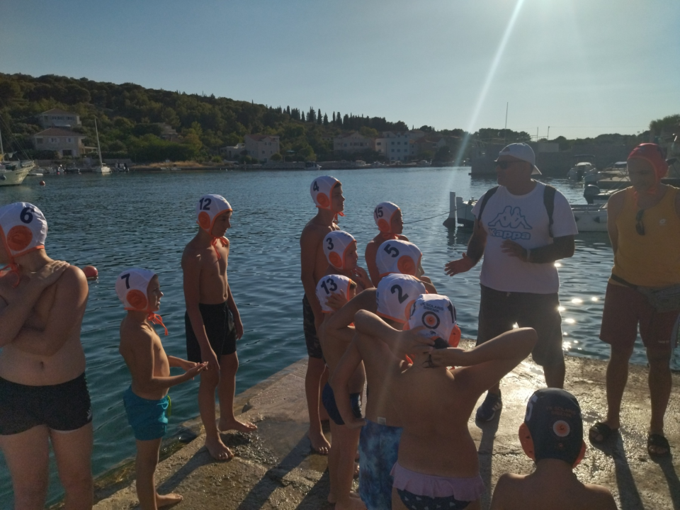 Osnovan vaterpolski klub Prvić: 'Dica su oduševljena, žele treninge svaki dan!'