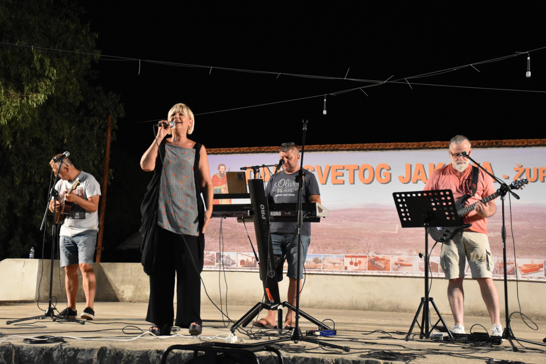 Večer folklora u Mirloviću povodom sv. Jakova, pozornica ljepote tradicijske kulture