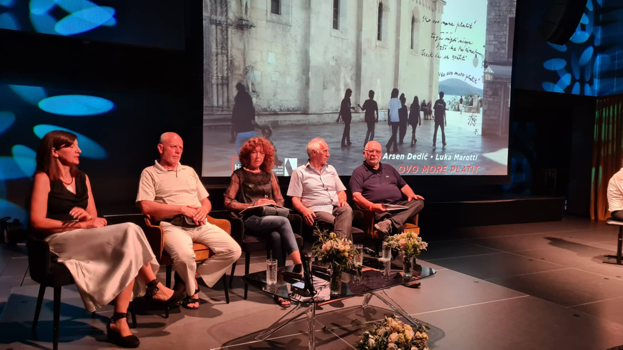 Predstavljena umjetnička sinergija  'Ko ovo more platit' povodom 84. obljetnice rođenja Arsena Dedića