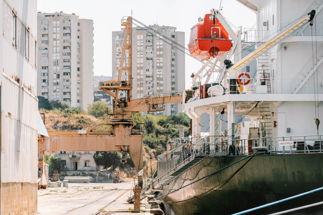 Ruski teret u šibenskoj luci: 'Brod ima sve dozvole za pristajanje i iskrcavanje tereta'