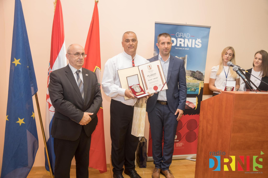 Ivanu Topiću Nagrada za životno djelo Grada Drniša