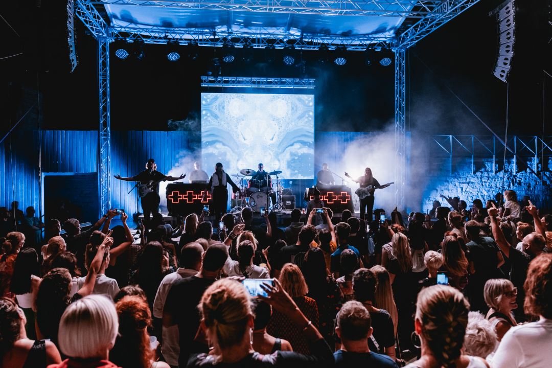 I Meghan Markle bi plesala da je bila na sv. Mihovilu: Konstraktin ‘zdrav’ plesnjak za publiku od vrtića do umirovljenika!