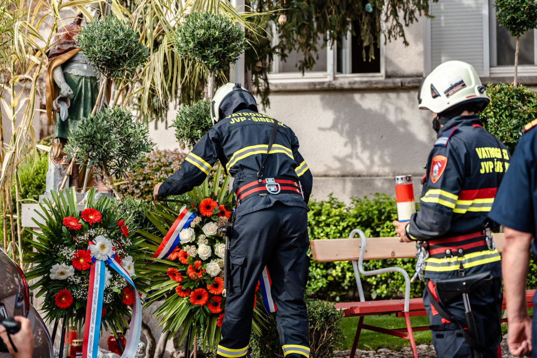 Položeni vijenci za šibenske vatrogasce stradale na Jamnjaku 1993. 