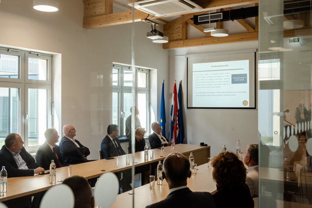 Ministar Medved u Veteranskom centru: 'Uvjeren sam da ćemo do kraja godine imati četiri ovakva centra'