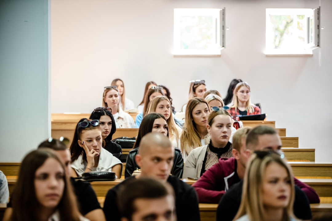 Na Veleučilištu u Šibeniku počela akademska godina, studente pozdravio dekan: 'Ne ustručavajte se raspravljati s profesorima'