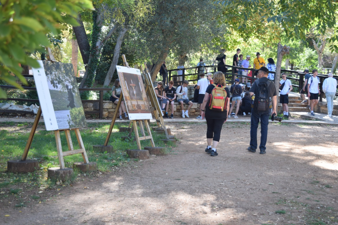 Na Skradinskom buku otvorena izložba fotografija članova Foto kluba Šibenik