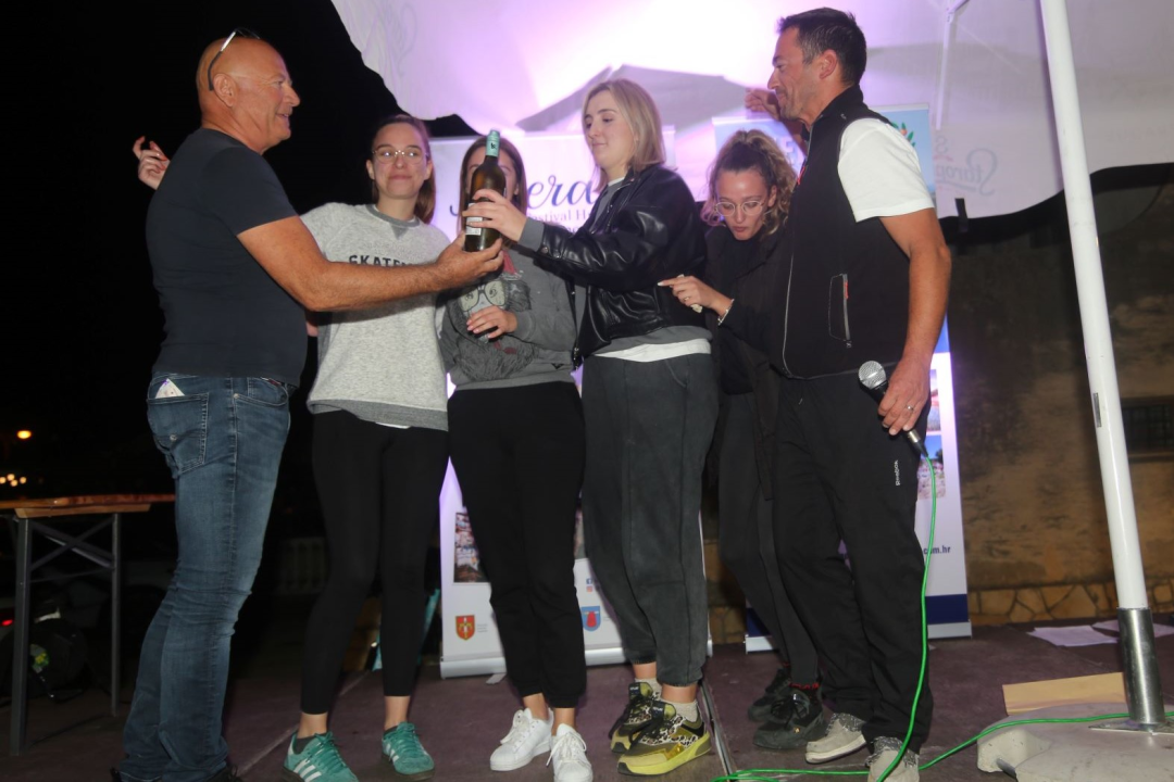 Klipani s 15 ulovljenih liganja pobjednici  3. jezerskog Lignjolova