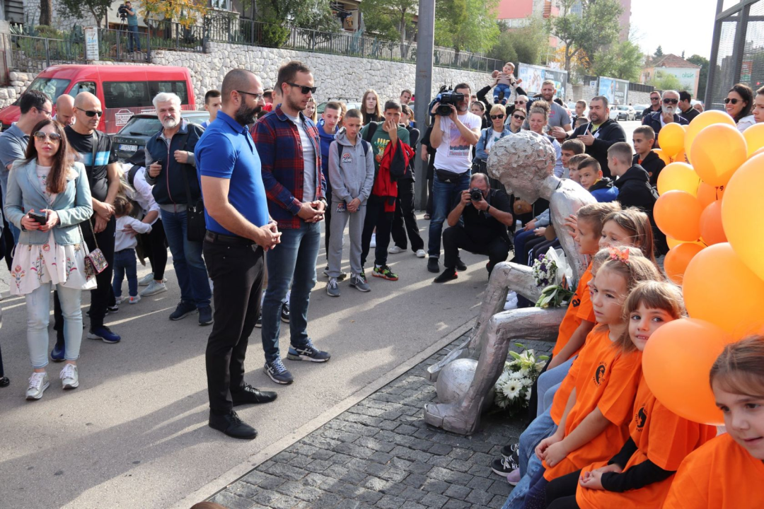 Obilježen 58. rođendan Dražena Petrovića: 'Postao je putokaz generacijama mladih sportaša'