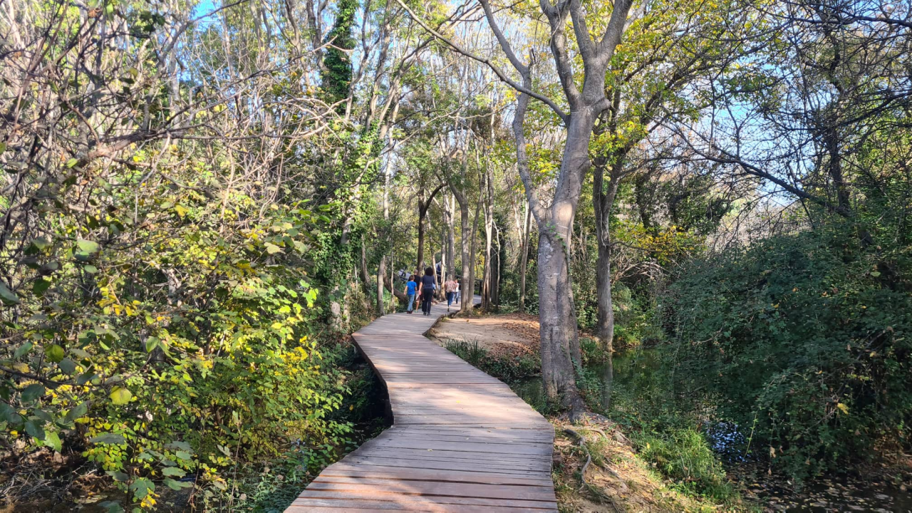 Lijepo vrijeme brojni iskoristili za đir do Skradinskog buka