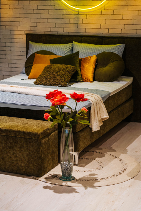 Akcija OŠ Petra Krešimira IV: Inicijativom Vijeća roditelja školski okoliš poprimio je novo ruho