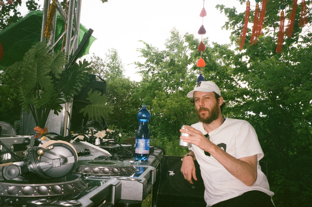 Thomass Jackson U Šibeniku: ‘Neke stvari će vam zvučati bliže houseu, neke bliže technu; donosim muziku u kojoj uživam’