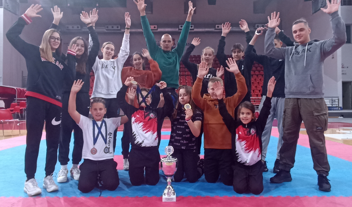 Karate klub Šibenik 1066 drugi najuspješniji u Banja Luci: Kući se vratili s 26 medalja