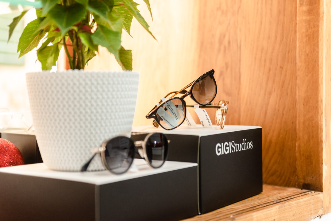 Zablistajte s novim naočalama Optike Glavadanović!  