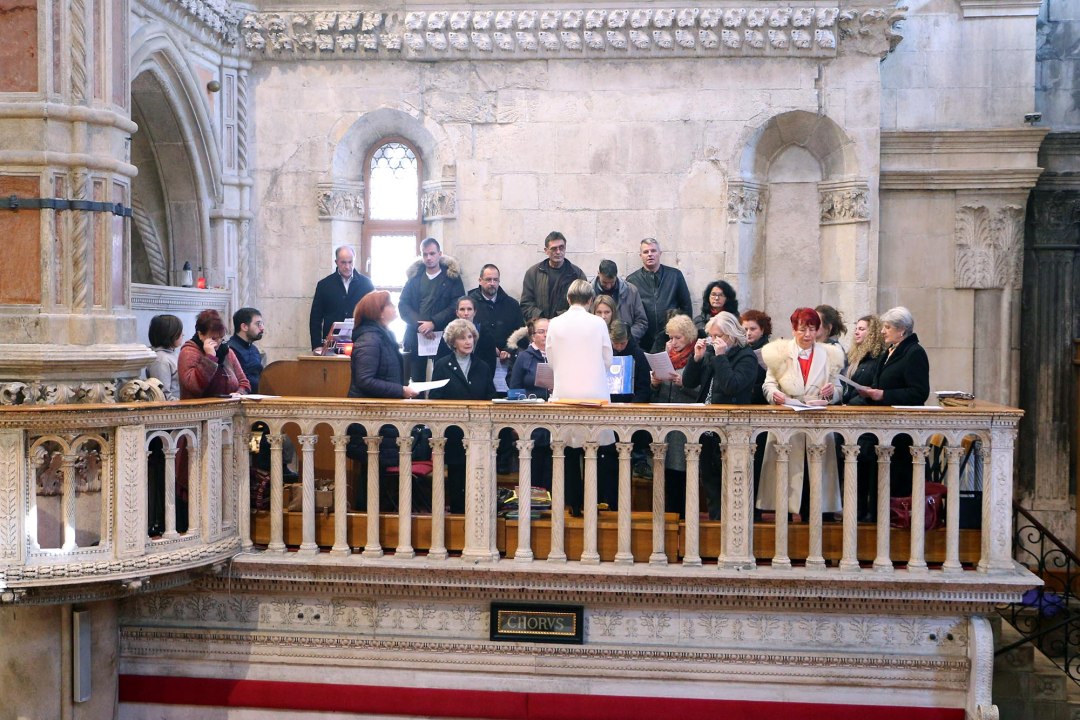 Bogojavljenje proslavljeno u katedrali, misno slavlje predvodio umirovljeni biskup Ivas