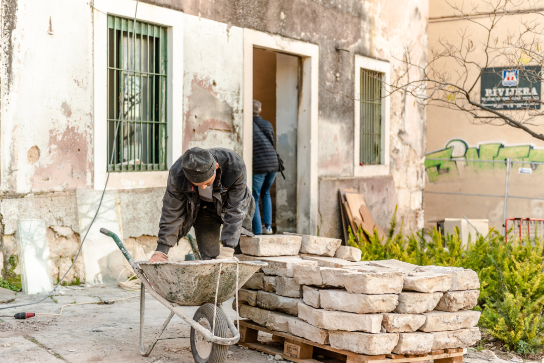 Počeli radovi na bivšoj zgrade Revije: 'Imat će pet katova, s penthouseom na vrhu!'