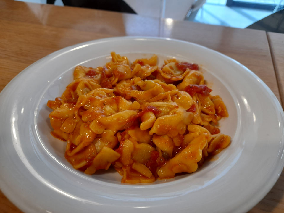 Provjerite koja su najpopularnija jela u studentskoj menzi!