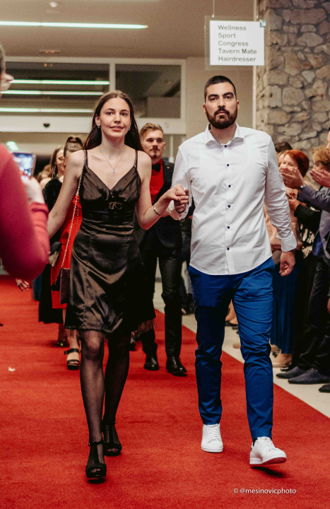 Zavirite na blještavi maturalni ples Turističko-ugostiteljske škole Šibenik (2)