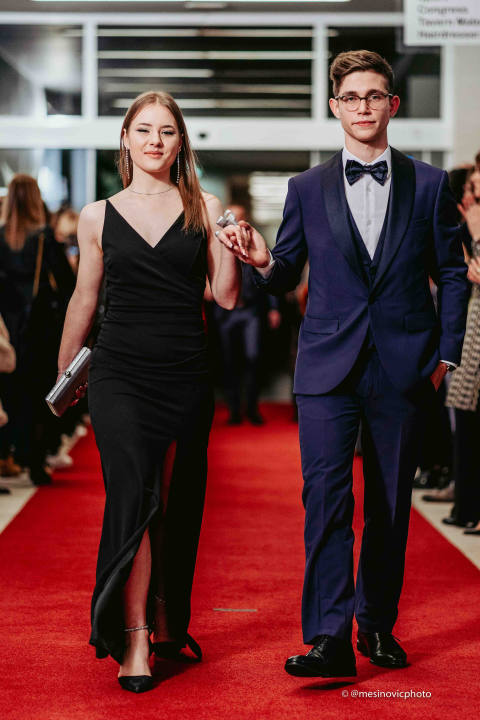 Gimnazijalci zasjali u večeri koju će pamtiti do kraja života! (1.dio)