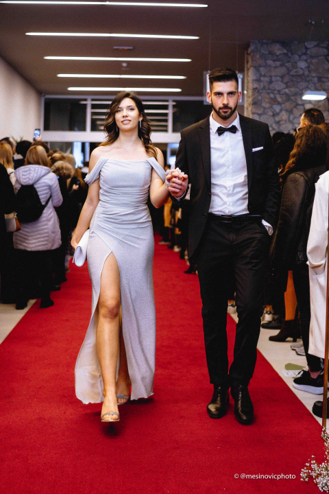 Zavirite na blještavi maturalni ples Tehničke škole Šibenik (1)