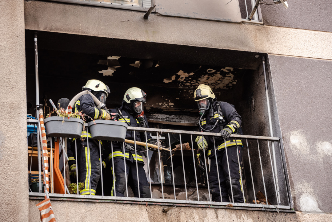 Požar na balkonu stana na Njegoševom trgu, u stanu se nalazila gospođa