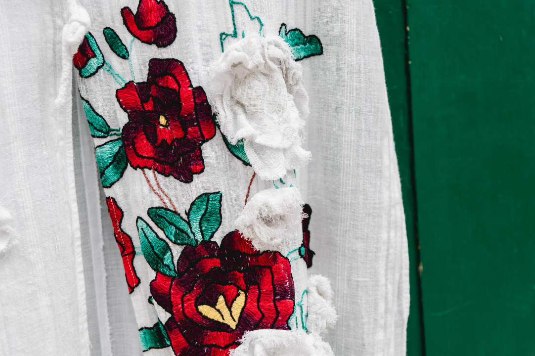 Unikatne haljine Nives Triva savršen su znak pažnje za Dan žena!