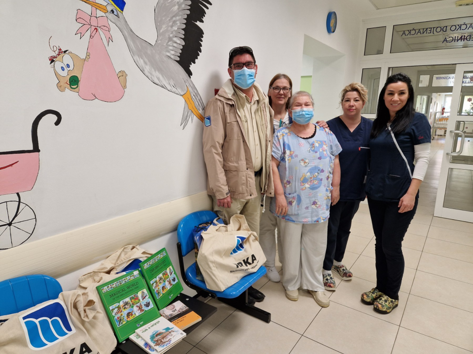 U Nacionalnom parku 'Krka' provedena akcija 'Knjiga od srca', zanimljiva štiva zaposlenici odnijeli na tri adrese 