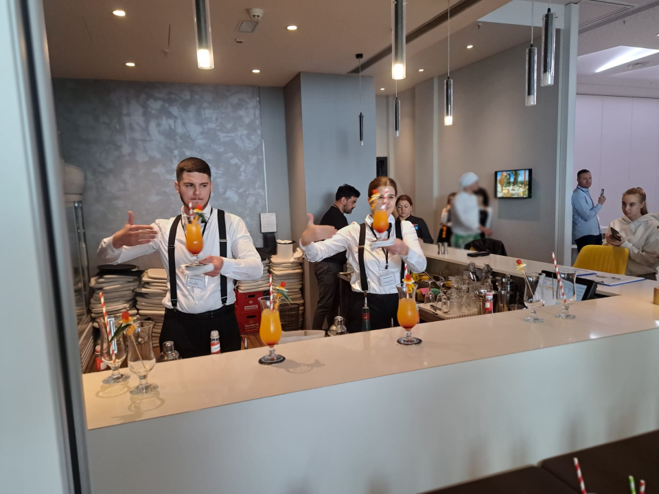 Učenici Turističko-ugostiteljske škole s državnog natjecanja vratili se s medaljama