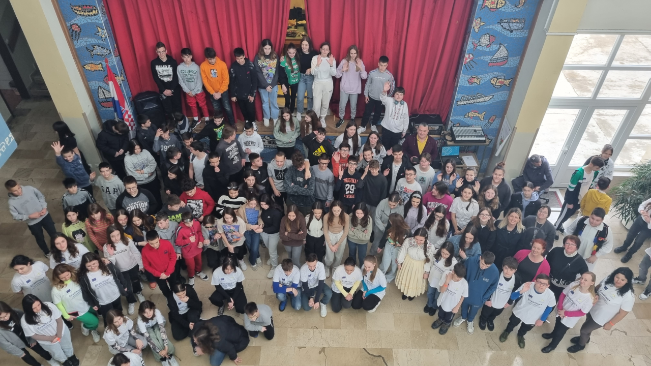 OŠ Petra Krešimira IV ugostila rumunjske učenike