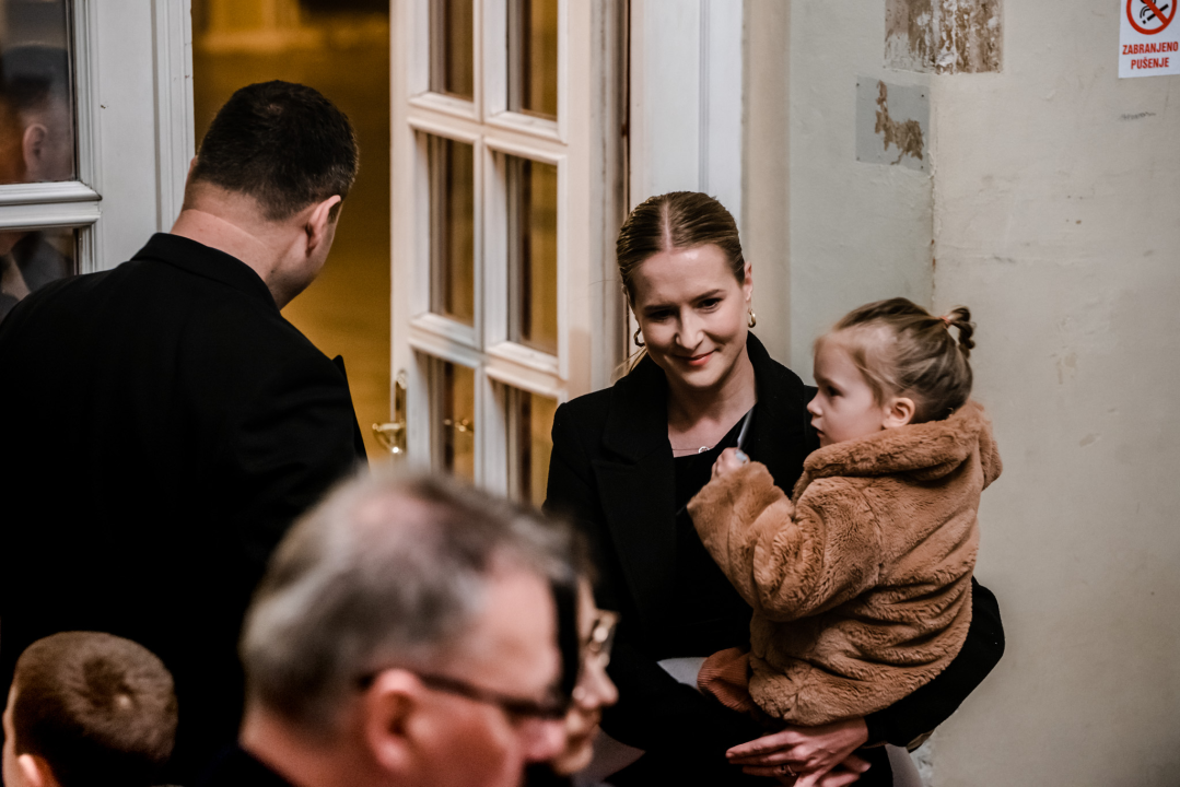 Pogledajte tko je sve bio na premijeri 'Medengaja' u HNK Šibenik
