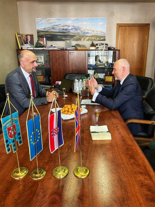 Britanski veleposlanik Simon Thomas posjetio Šibenik