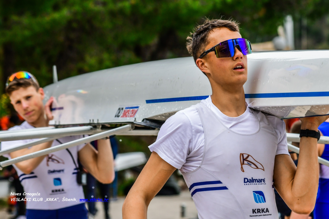 U Zatonu se za vikend okupilo oko 450 sportaša, veslači Krke odlični