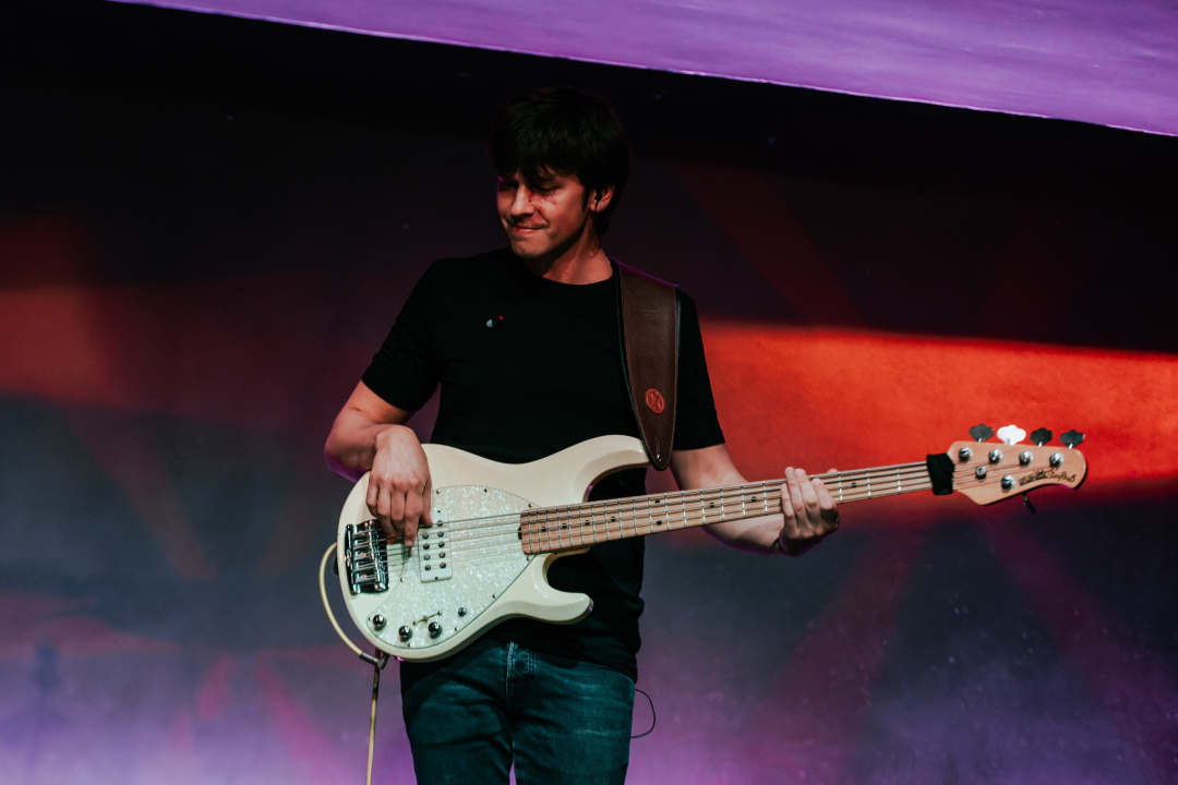 Tibor Karamehmedović u Arsenu: Intimni koncert frontmena Silentea