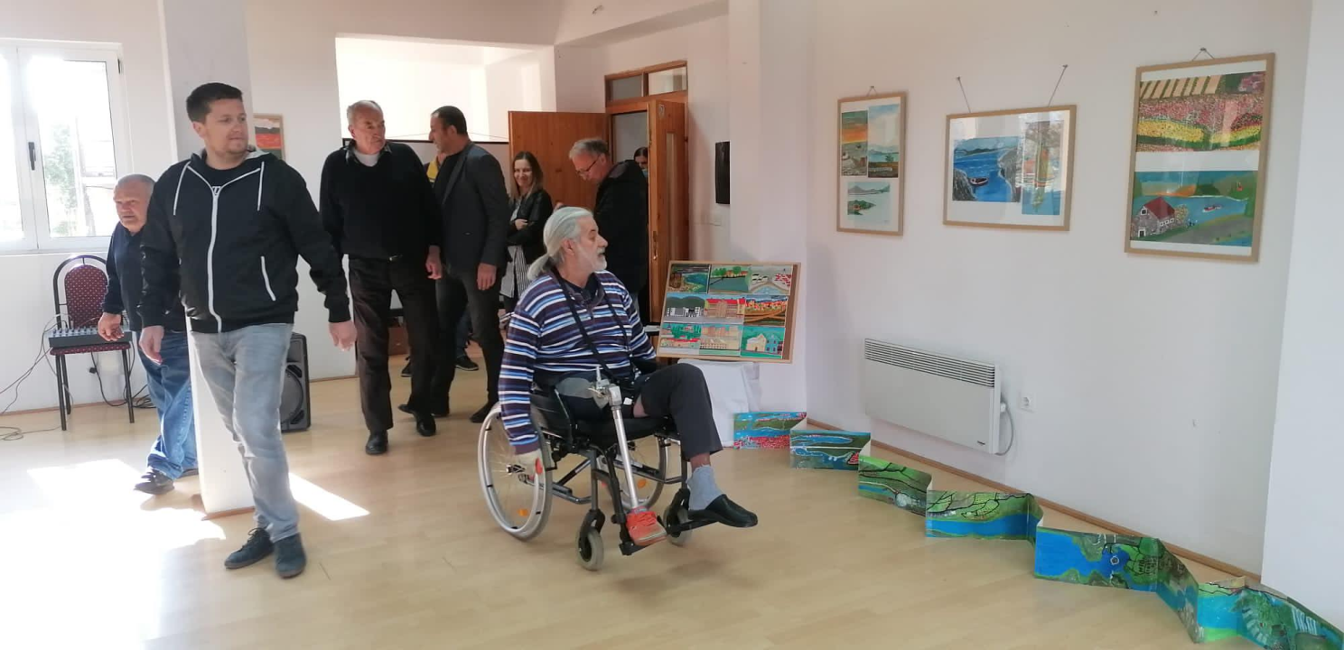 U Oklaju otvorena izložba Miljenka Luke Jurića i Davora Dragičevića