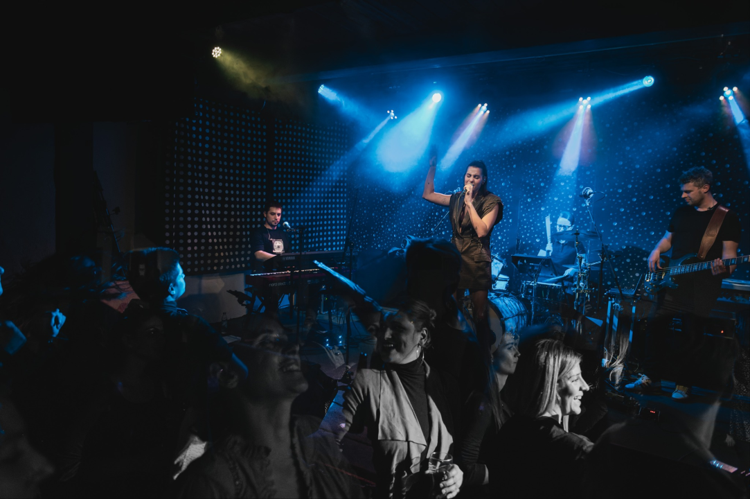 Nika Turković do vrha napunila Azimut na svom prvom nastupu u Šibeniku