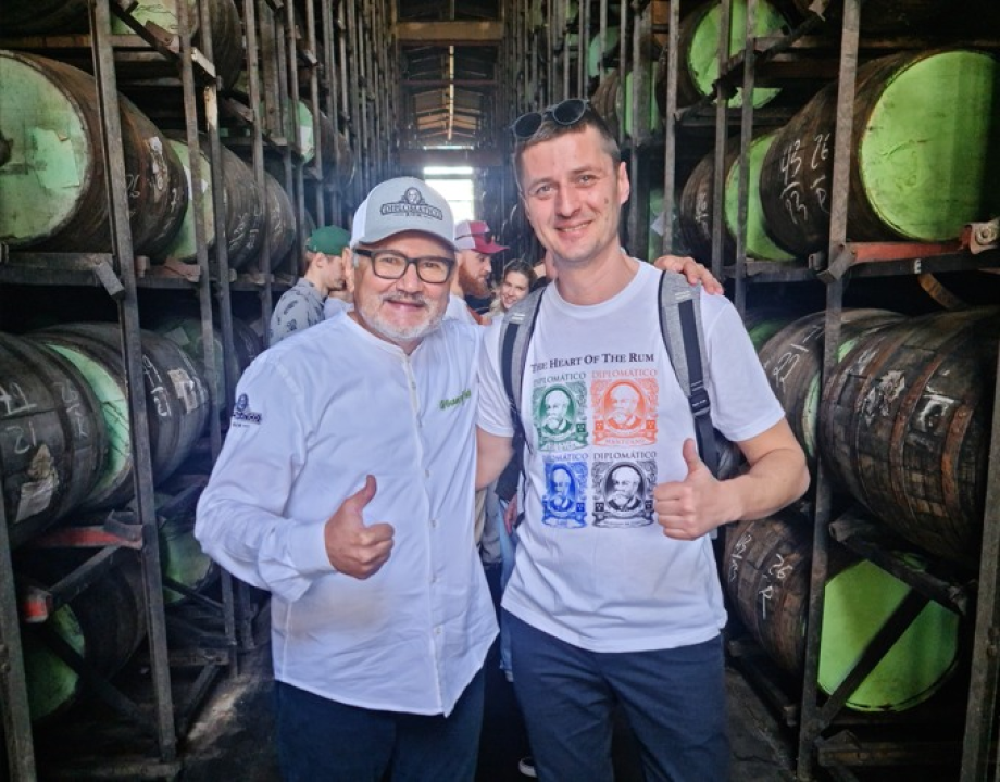 Beli u Venezueli: Posjetio svjetski poznatu destileriju, a porazgovarao je i s 'Messijem svijeta ruma'