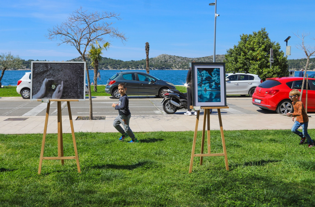U okviru Svjetskog dana umjetnosti otvorena izložba 'Ja umjetnik'