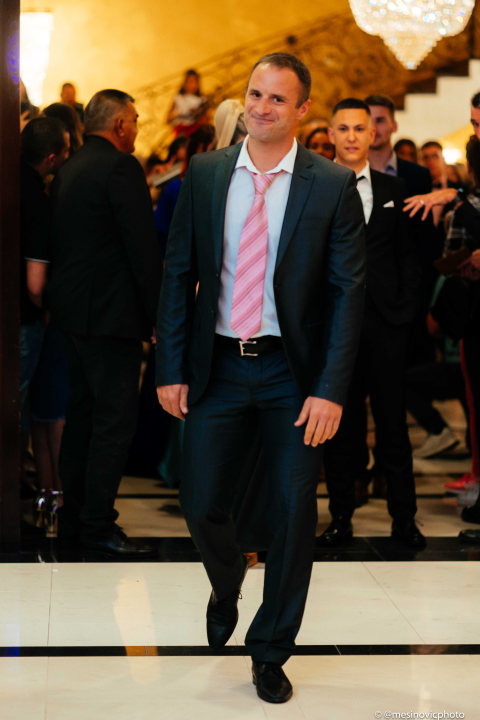 Zavirite na blještavi maturalni ples šibenske Industrijsko-obrtničke škole (1)