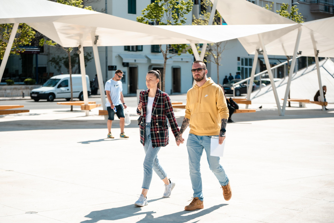 Trendi kombinacije lijepih sugrađanki pružit će vam pregršt modnih ideja za naredne dane!