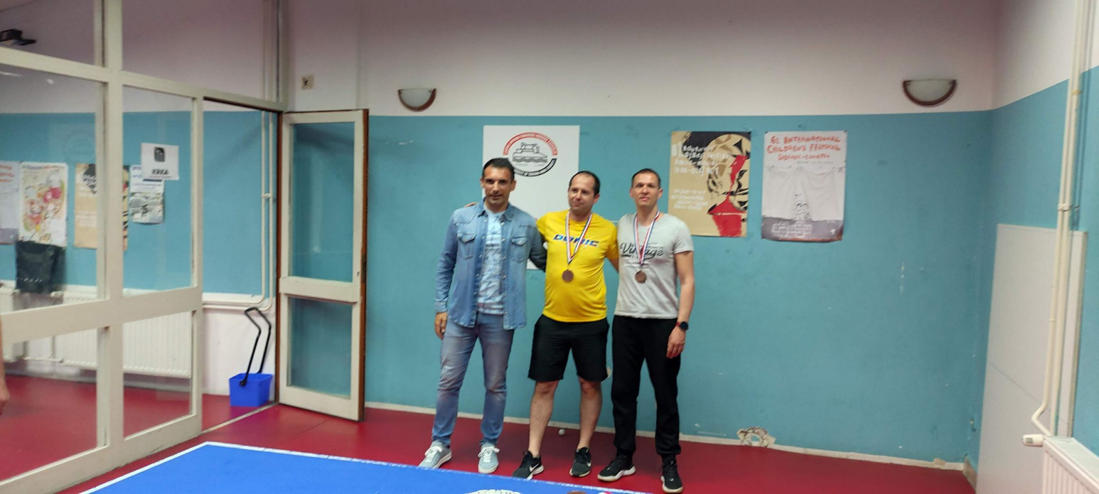 Zlarinski papentaš ponovno prvak Stolnoteniske rekreativne lige Šibenik 2022./’23.