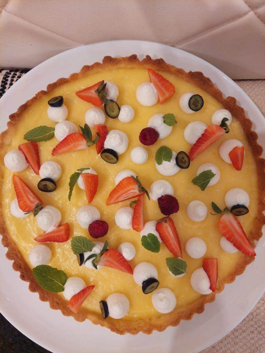 U 'Lukinom cvjetnom kutku' na Gorici domjenkom proslavljena krunidba kralja Charlesa 