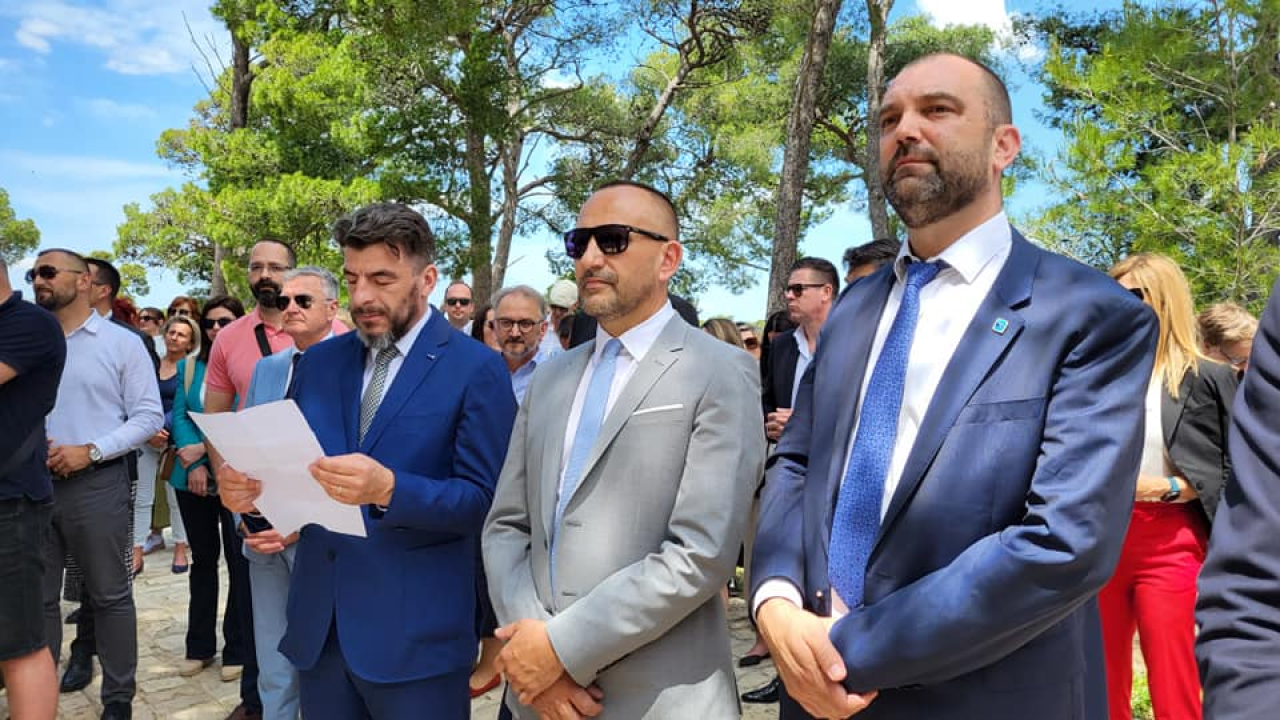 Svečano otvoren Posjetiteljski centar u kanalu sv. Ante: 'Šibenik je tvornica EU projekata!'