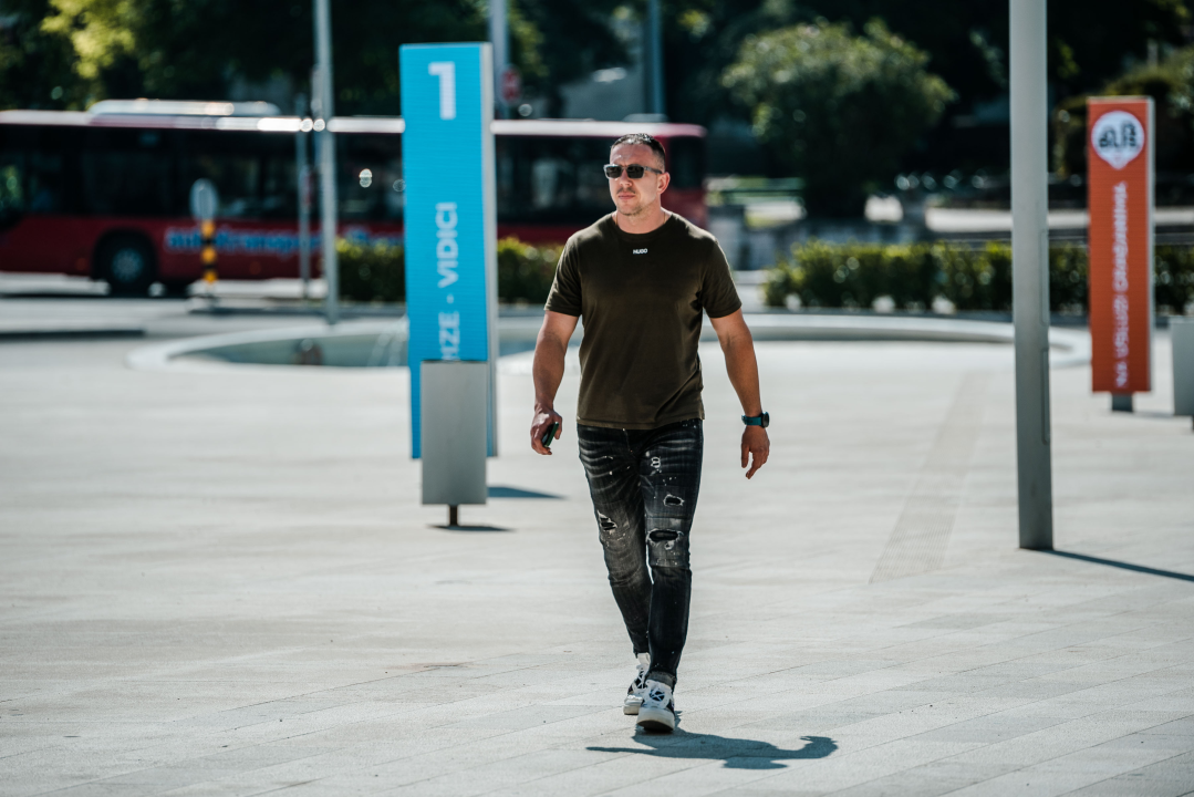 Toplo vrijeme donosi i pravo modno osvježenje na ulicama Šibenika!