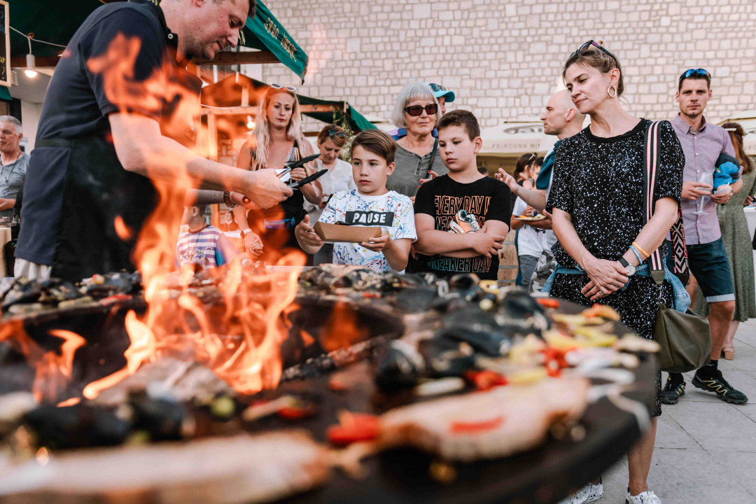 Guštajte u spoju dvije delicije na gastro događaju 'Pidoća &amp; Debit se vole'!