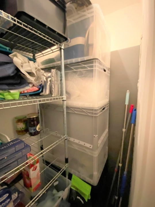 Prodaje se prekrasan kompletno renoviran stan na odličnoj lokaciji s pogledom na more!