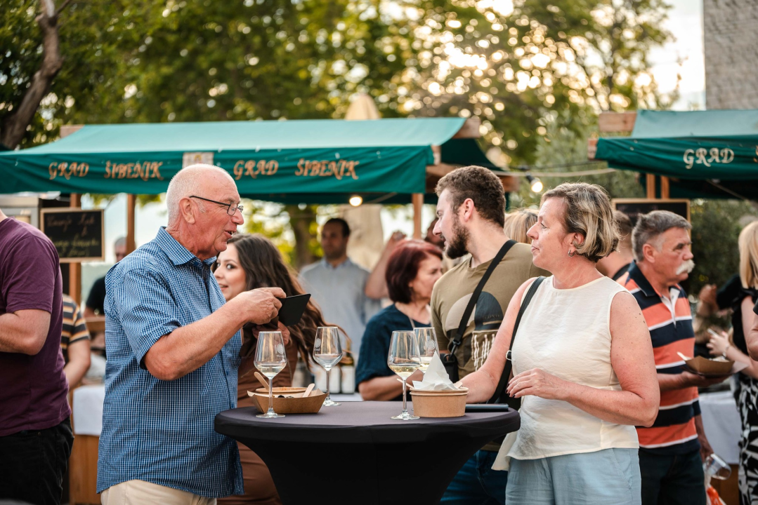 Gastro uživanje: Šibenčane je i ove godine oduševila kombinacija debita i pidoća na sto načina 