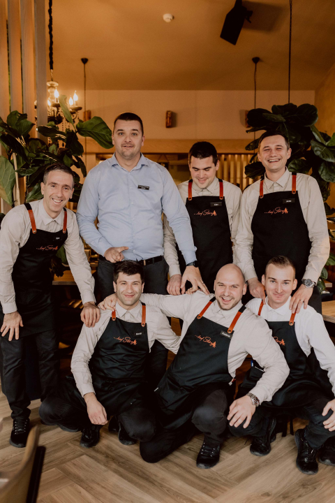 'Kod Starog' oduševite svoje nepce savršeno pripremljenim steakovima od Charolais govedine! 