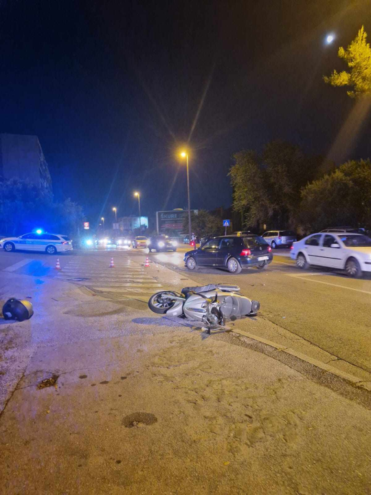 Prometna nesreća na skretanju prema Vidicima: Jedna osoba ozlijeđena 