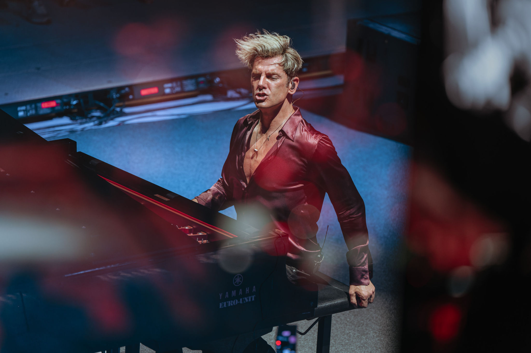 Maksim Mrvica impresivnim koncertom na tvrđavi sv. Mihovila potvrdio svoj zvjezdani status 