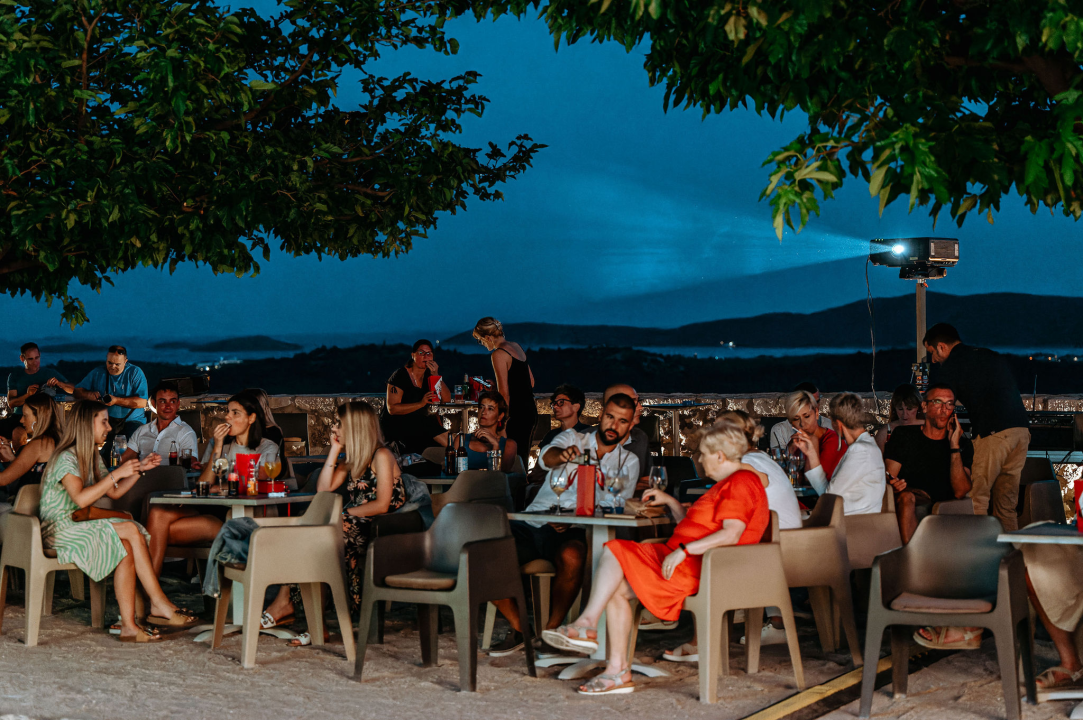 Na Baroneu prikazan ‘najhrabriji film Balkana’, direktor fotografije Pelikana je Šibenčanin Tomislav Krnić