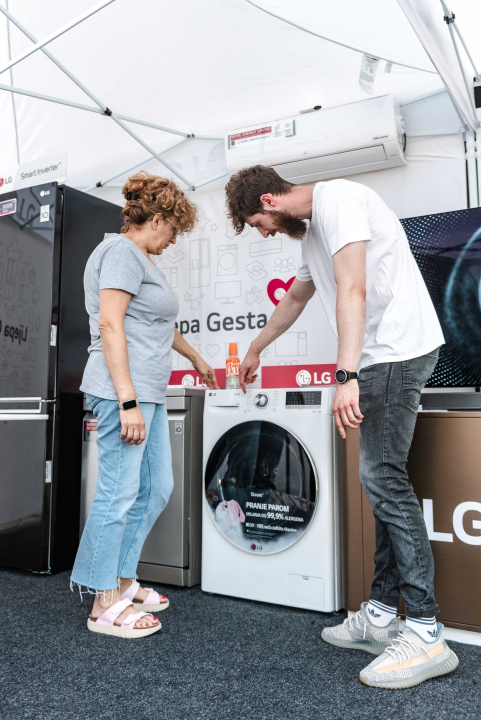 U Šibeniku održana LG-eva kampanja 'Lijepa gesta uz vas od mjesta do mjesta!'